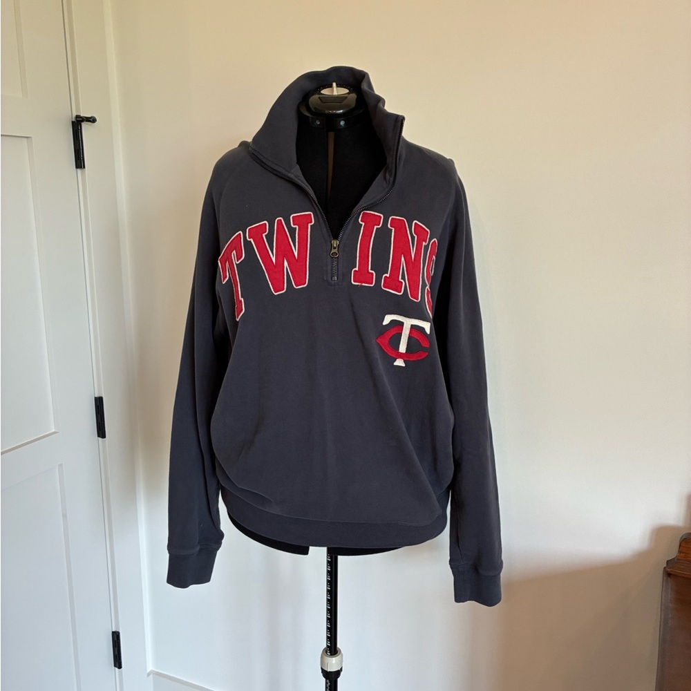 Men's Gray and Red 3/4-Zip Fleece